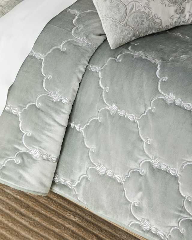 Montfort Metal Quilt,